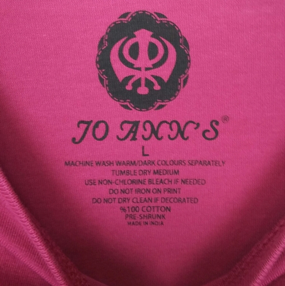 ⭐️ 5 for $25 ⭐️ Curacao Women's  Fushia Tshirt sz Large - Picture 3 of 7